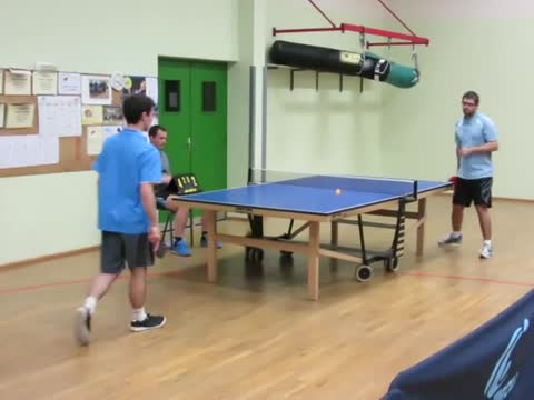 Christophe gagne le set contre Nicolas 